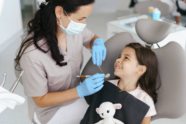 Best Emergency Broken Tooth Repair in Harbor Bluffs, FL