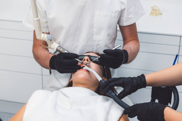 Best Emergency Tooth Extraction in Harbor Bluffs, FL